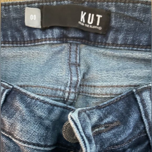 Kut from the Kloth Catherine Boyfriend Jeans - Picture 3 of 4